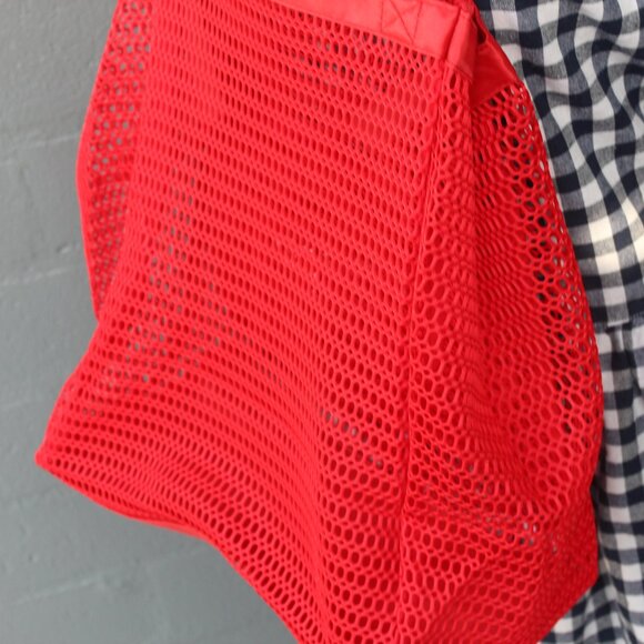 Guess women's mesh tote red bag purse - Picture 3 of 5